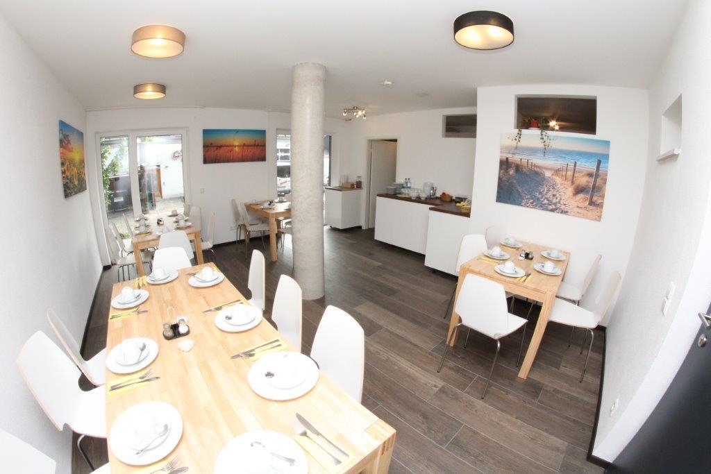 Schaefer Boardinghouse Aparthotel โกรเบนเซลล์ ภายนอก รูปภาพ